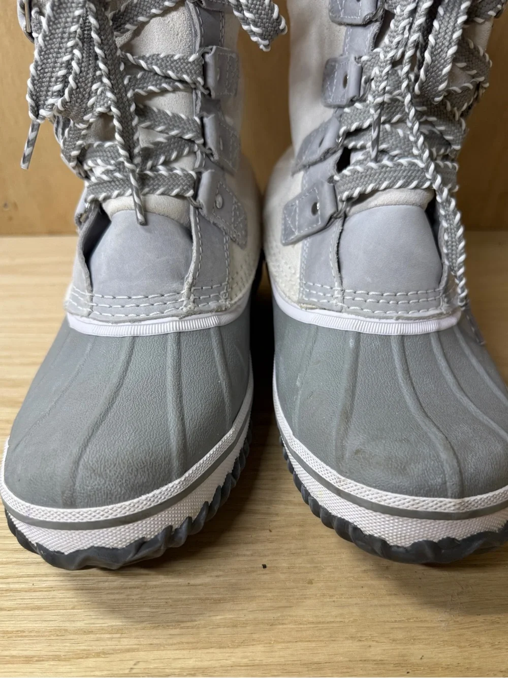 EDDIE BAUER HUNT PAC BOOT DELUXE 8 gray